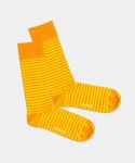 - Socken in Gelb Orange mit Streifen Motiv/Muster