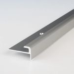 Proviston - Einfassprofil | Aluminium eloxiert | Silber | Breite 28 mm | Höhe 5 mm | Länge 2700 mm | Gebohrt | Abschlussprofil | Einschubprofil |