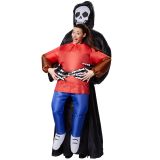 Selbstaufblasbares Aufsitzkostüm Sensenmann - schwarz/rot/blau