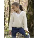 Titania by DROPS Design - Strickmuster mit Kit Wickeljacke Krausrippe - 5/6 år