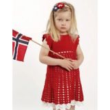 Princess Matilde by DROPS Design - Häkelmuster mit Kit Kleid mit Fäche - 3/4 år
