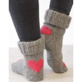 Heart Dance by DROPS Design - Strickmuster mit Kit Socken mit Herzmust - 38/40