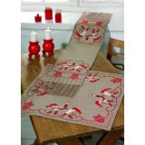 Permin Stickerei-Set Läufer Weihnachtsmann in Rot 26x126cm