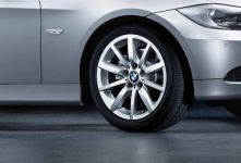 BMW Alufelge Sternspeiche 286 silber 8,5J ET39 3er E90/E91/E92/E9