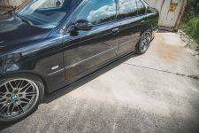 Seitenschweller Ansatz (Paar) passend für BMW M5 / 5 M-Paket E39 schwarz Hochglanz