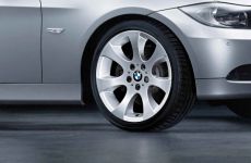 BMW Alufelge Ellipsoidspeiche 162 silber 8J ET34 3er E90/E91/E92/