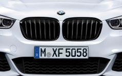 orig. BMW X1 F48 M Performance Frontziergitter Ziergitter schwarz Rechts