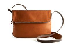 Harold&#039 s Chaza Twosize Handbag Cognac