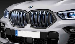 BMW M Performance X6 G06 Frontziergitter Carbon mit Iconic Glow