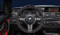 BMW M Performance Lenkrad Alcantara mit Carbonblende und Racedisplay für 2er M2 F87 32302413015