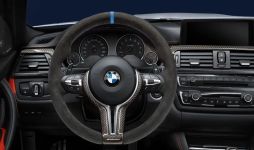 BMW M Performance 3er F80 4er F82 F83 Lenkrad mit Carbonblende