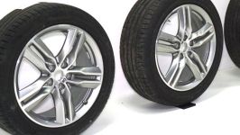 BMW Sommer Radsatz X1 F48 X2 F39 M-Doppelspeiche 570M Ferricgrey Pirelli DOT 2017
