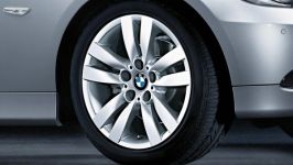 BMW Alufelge Doppelspeiche 161 silber 8J ET34 3er E90/E91E92/E93
