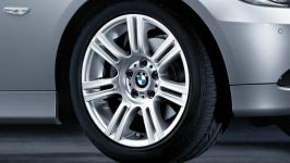 BMW Alufelge M Doppelspeiche 194 silber 8,5J ET37 3er E90/E91/E92