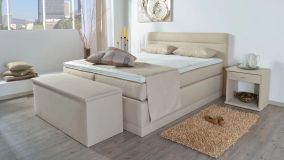 Boxspringbett Hanna, 200x200 cm, beige, Härtegrad H2, H3, H4 wählbar